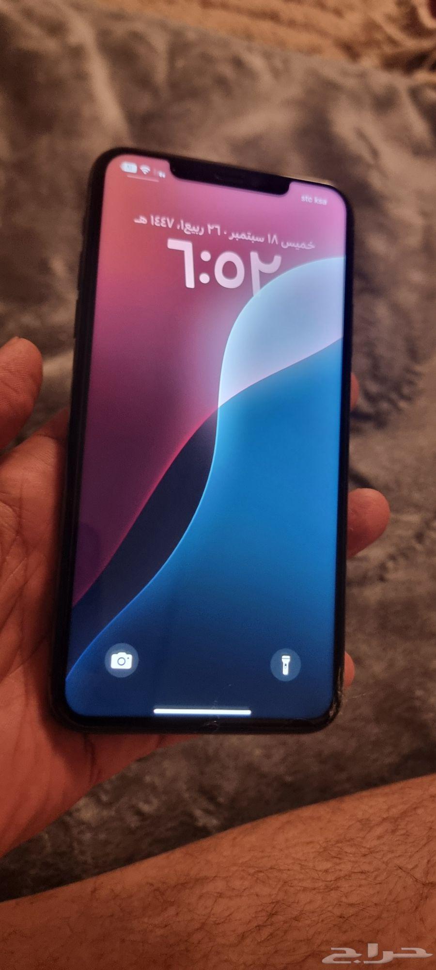 iPhone 11 Pro Max with replaced original screen, 256GB storage64532762409602112