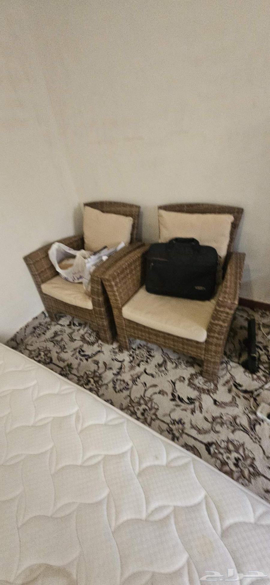 جلسات خارجيه ومرتبة نوم فندقيه وسجاد للبيع64530755422339114