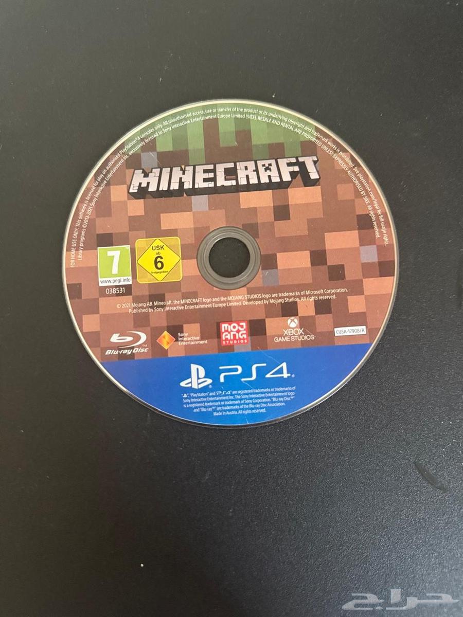 سوني 4 مستعمل للبيع نظيف السعر 450 مع شريط ماين كرافت64490440851841112