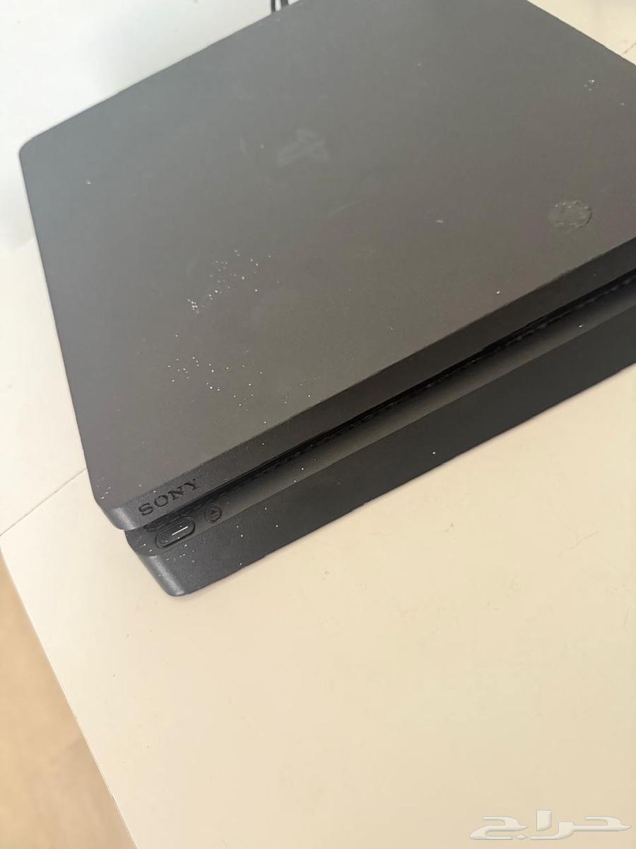 سوني 4 مستعمل للبيع نظيف السعر 450 مع شريط ماين كرافت64490440851841114