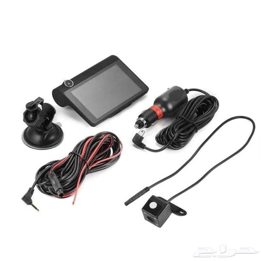 Dash camera with 3 cameras, 1080p, supports memory card for storage, one-year warranty64538415590529112