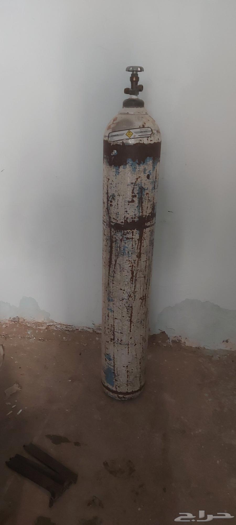 Oxygen cylinder64541250589315110