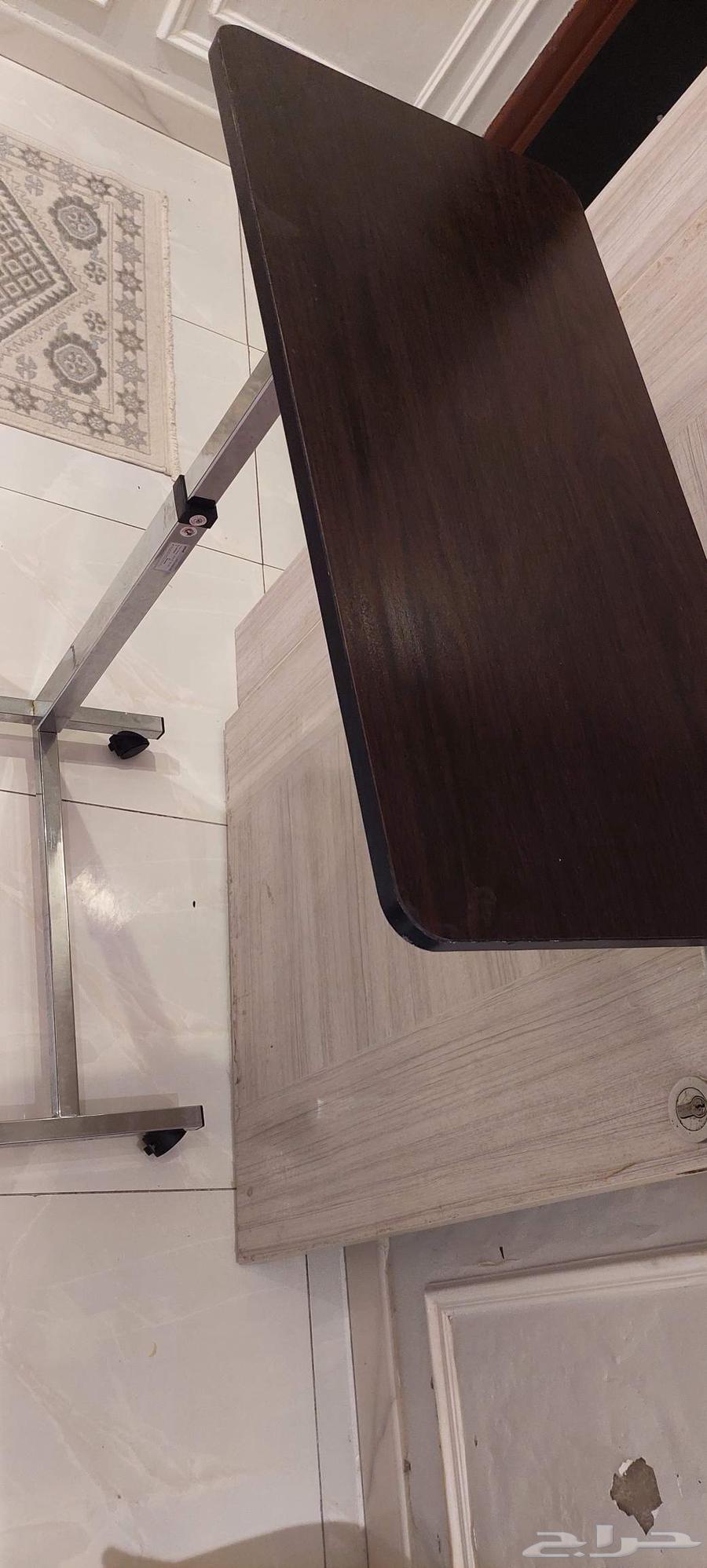 Clean medical service table, used for two months, available for immediate purchase64543662194435110