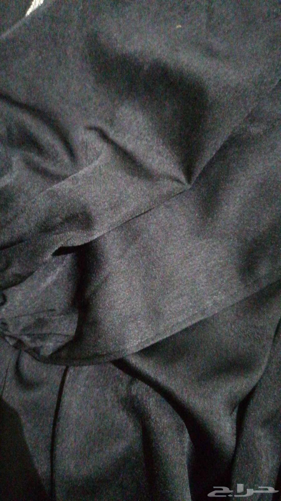 فستان اسود مقاس M قماش ناعم مناسب لكشخات الليل64535764804483112