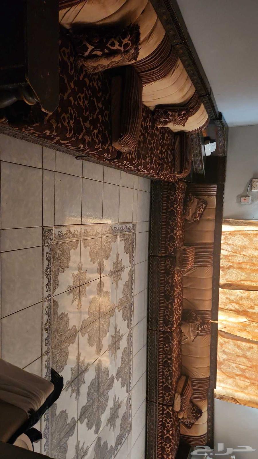 مجلس كامل للبيع64536557775105111