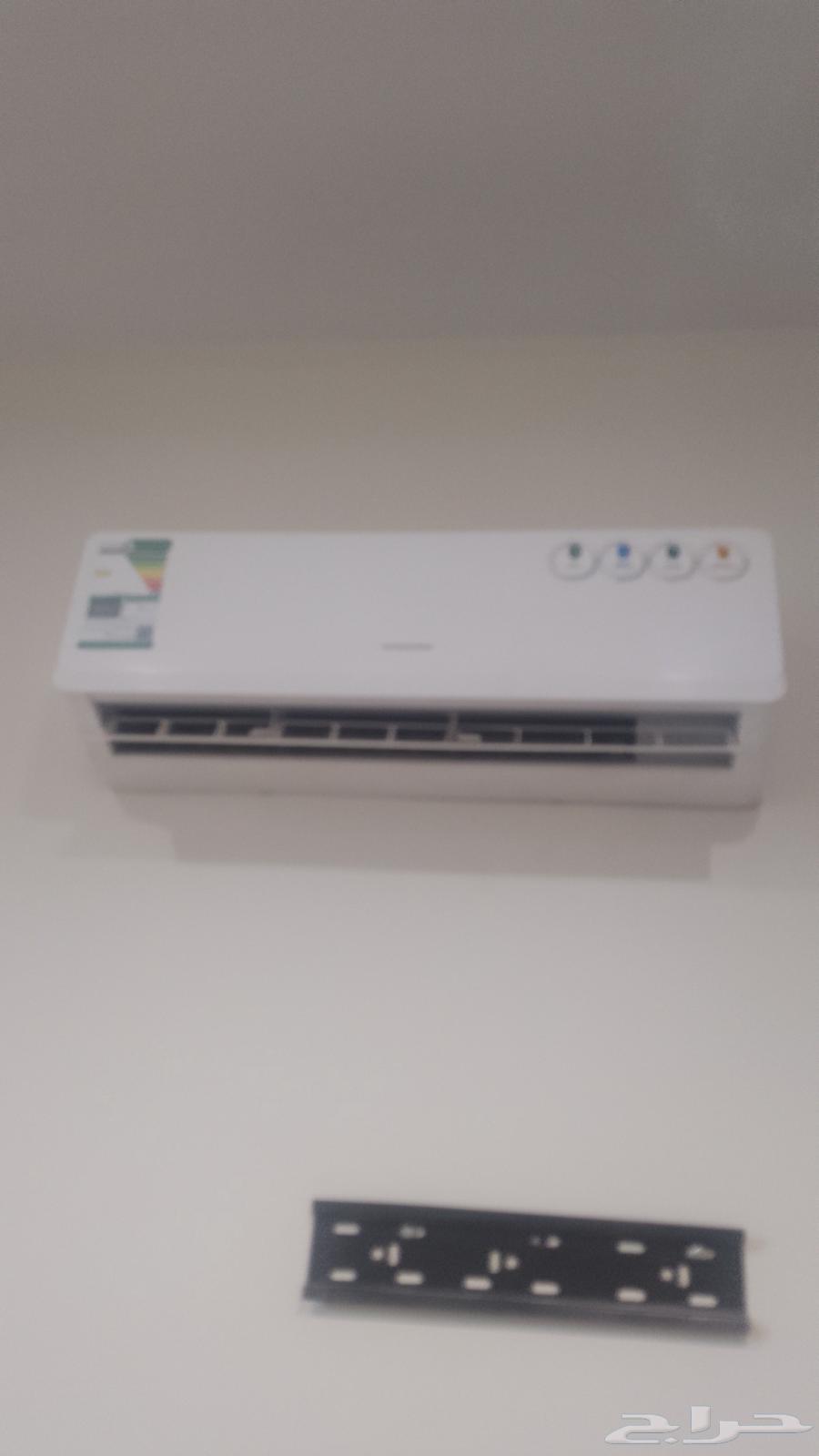 السلام عليكم يوجد لدينا مكيف 12جديد وتضيف ومركب ووشغال ياهل64540309404801111