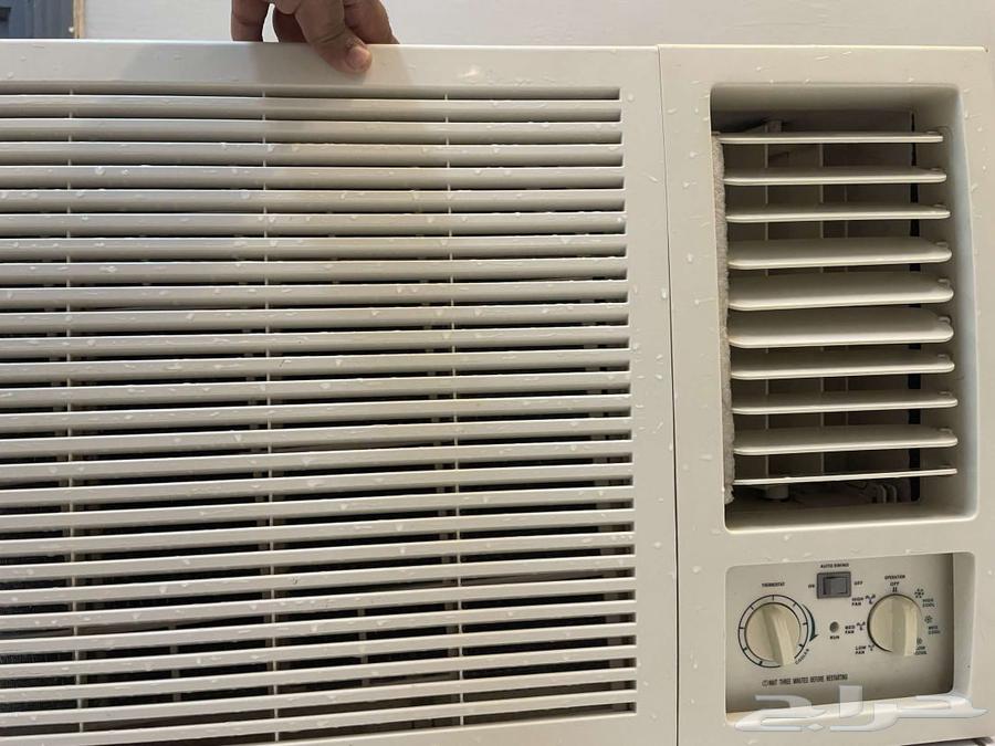 مكيف شباك فالكون نظيف64541108231042110