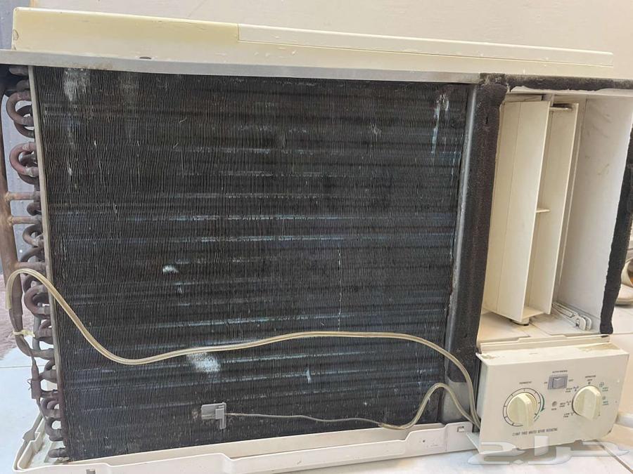 مكيف شباك فالكون نظيف64541108231042111