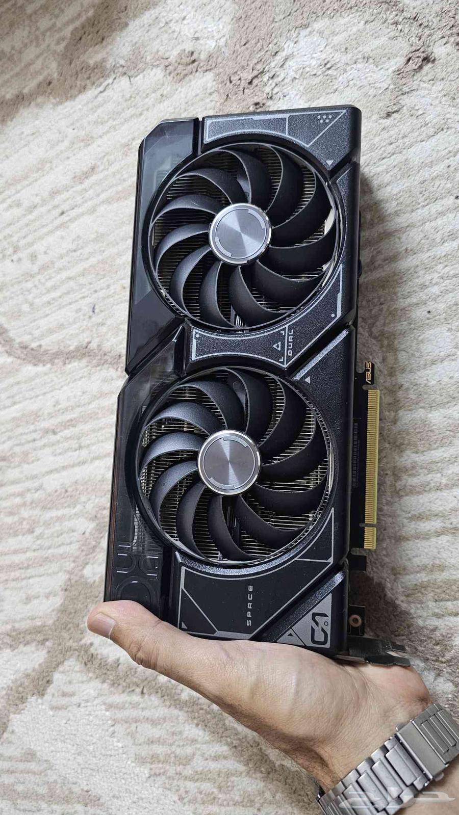 4070 Super graphics card64541878206081113