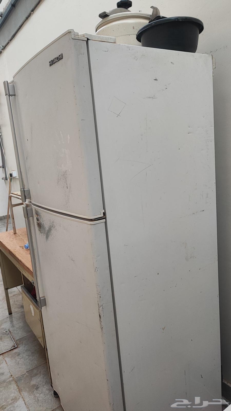 ثلاجه وفيزر نظيف للبيع على السوم64536321047683112