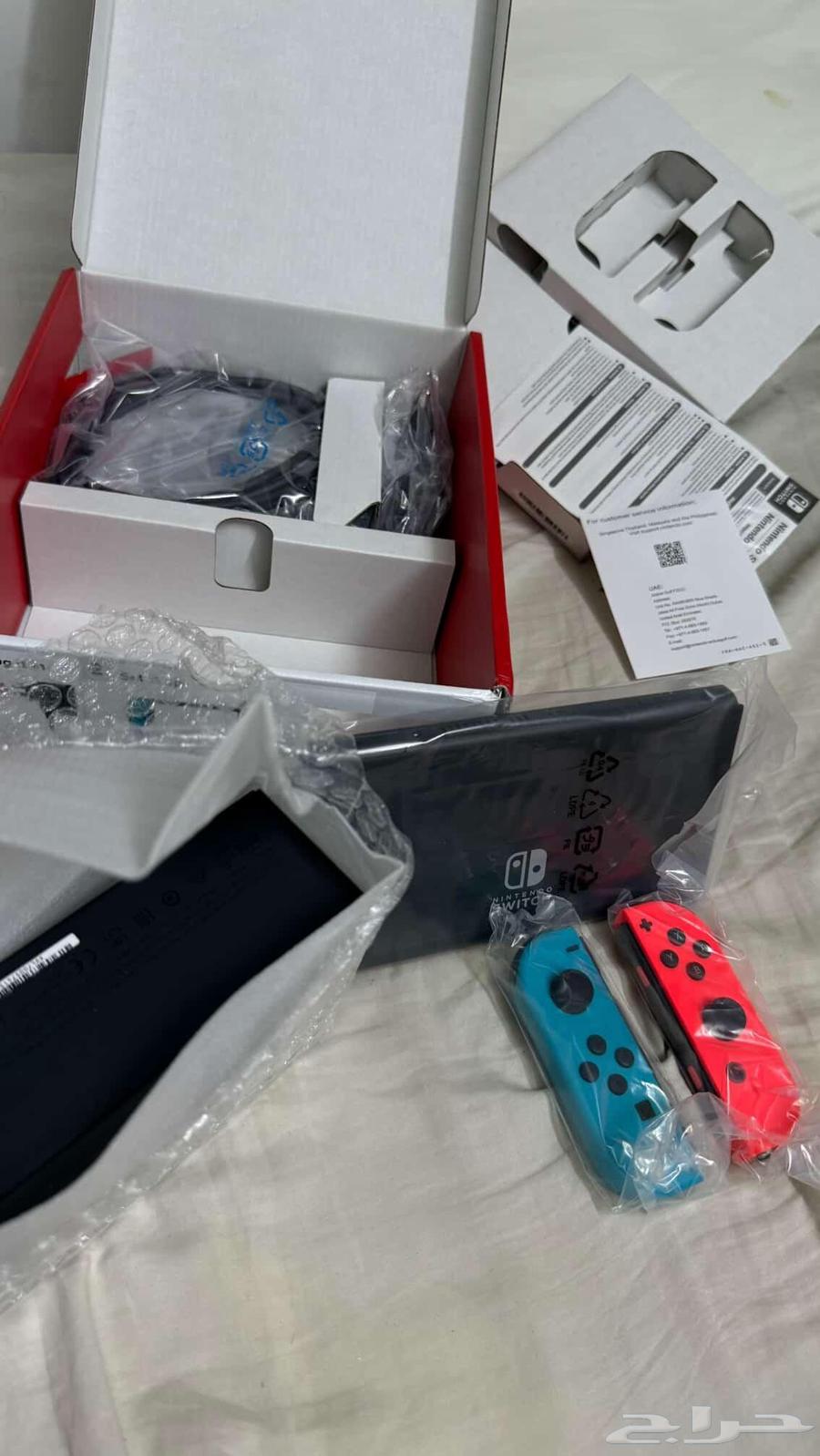 Nintendo Switch OLED Unused with Games and Case64540481892994113