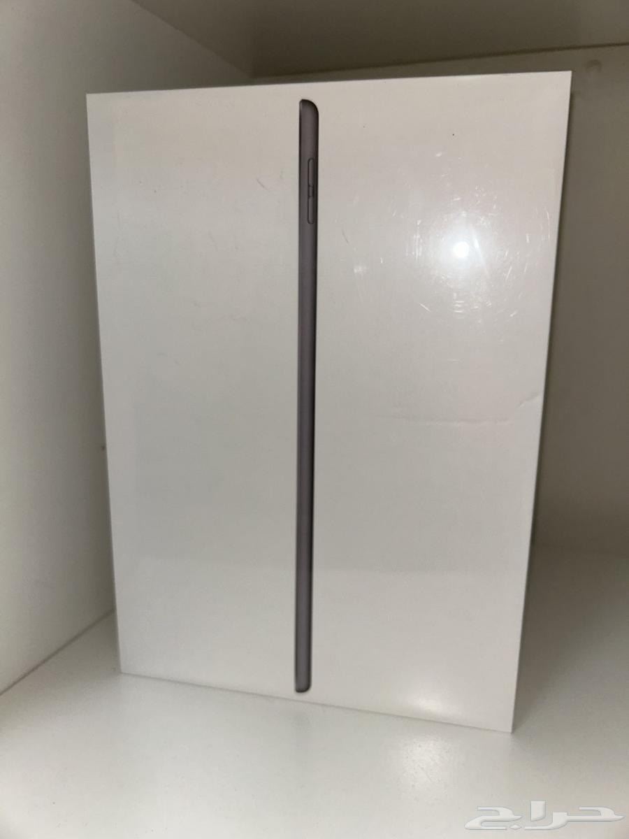 ايباد 8 جديد بالكرتون64537867811201111