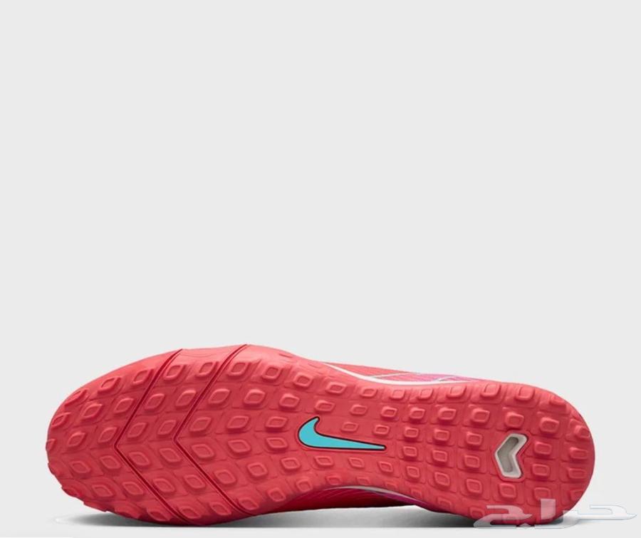 بوت نايك اصليه جديده64538584862338113