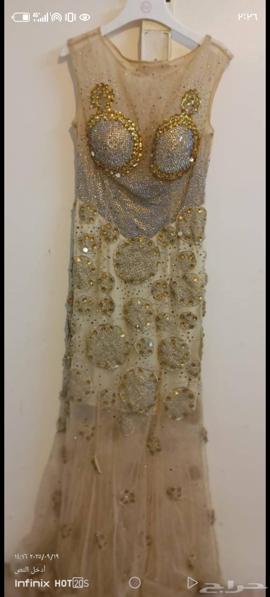 فستان للبيع مستعمل خفيف مقاس M64538598826114112