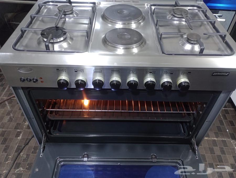 للبيع فرن ايطالي جليم غاز اصلي مقاس60 90 موجود في المحل جده64535457205761110