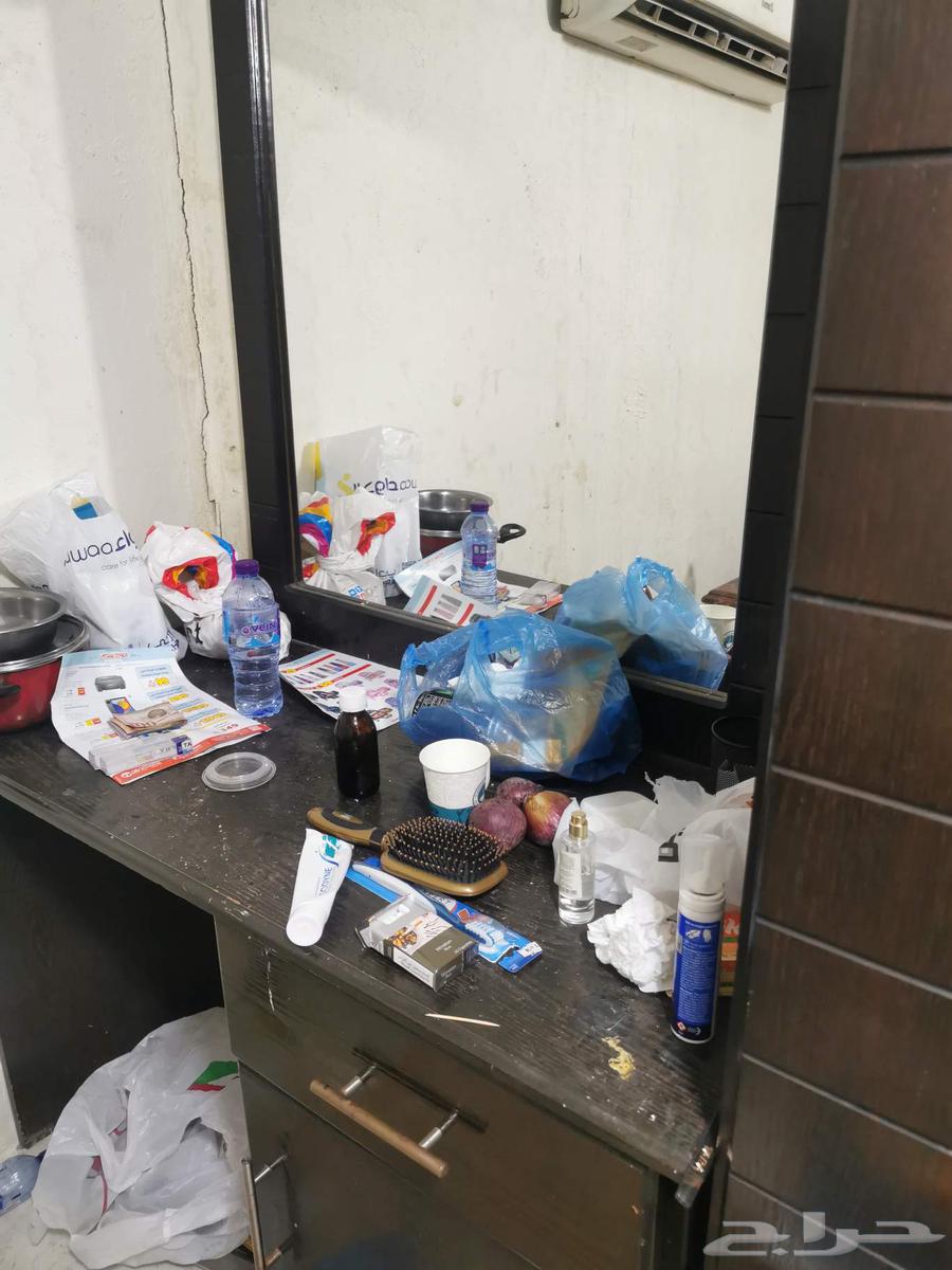 Excellent condition wardrobe, almost new, with 2 large compartments and a big dressing area64538274867843113