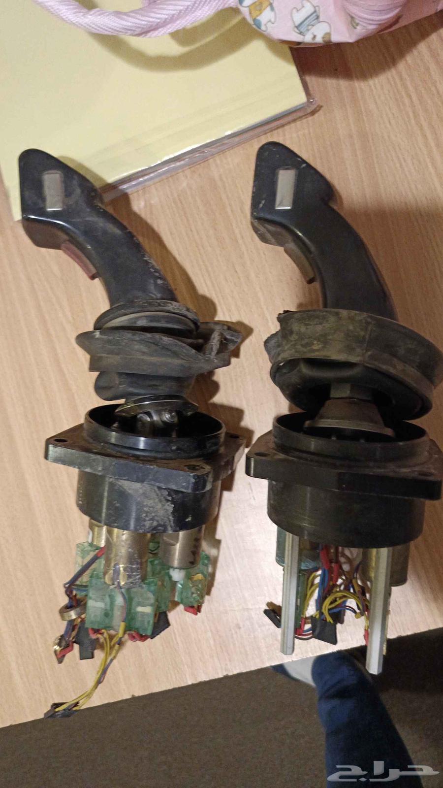 عدد اثنين دراع كرين فولفو64537965446657110