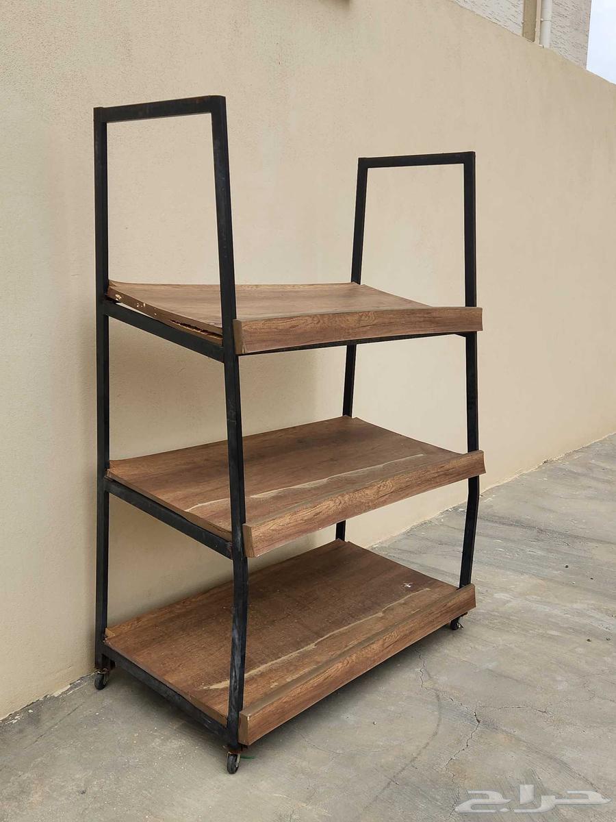 8 shelves in excellent condition, Al-Mikhlaf, Aseer64539443453953111