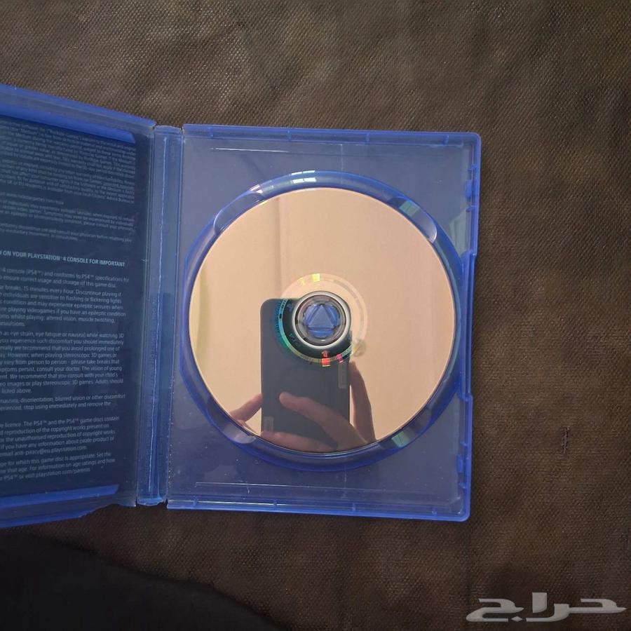 للبيع شريط قراند 5 ولى صامل يتواصل مع الرقم هذا64539187592322111