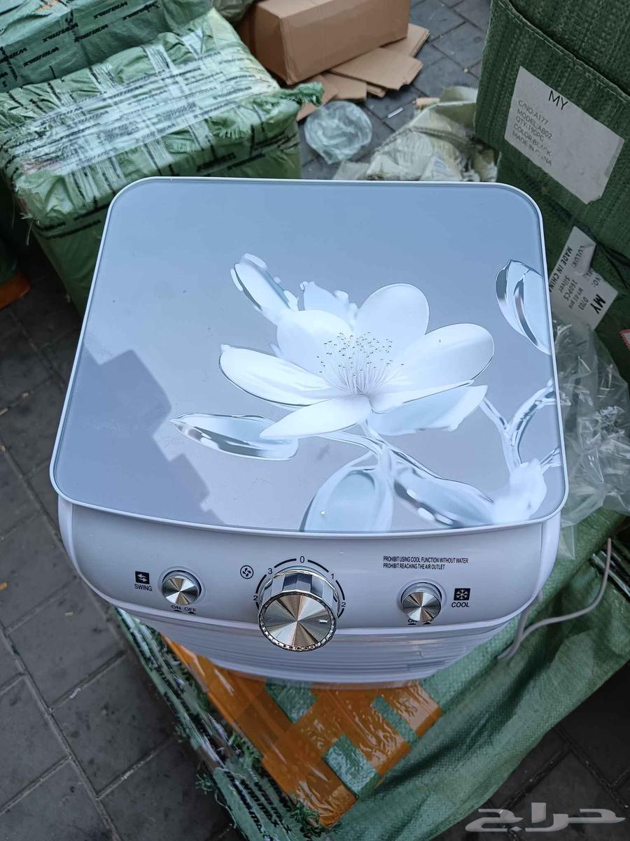 A portable desert cooler that efficiently cools and is suitable for hot climates. Its size is64543591398529111