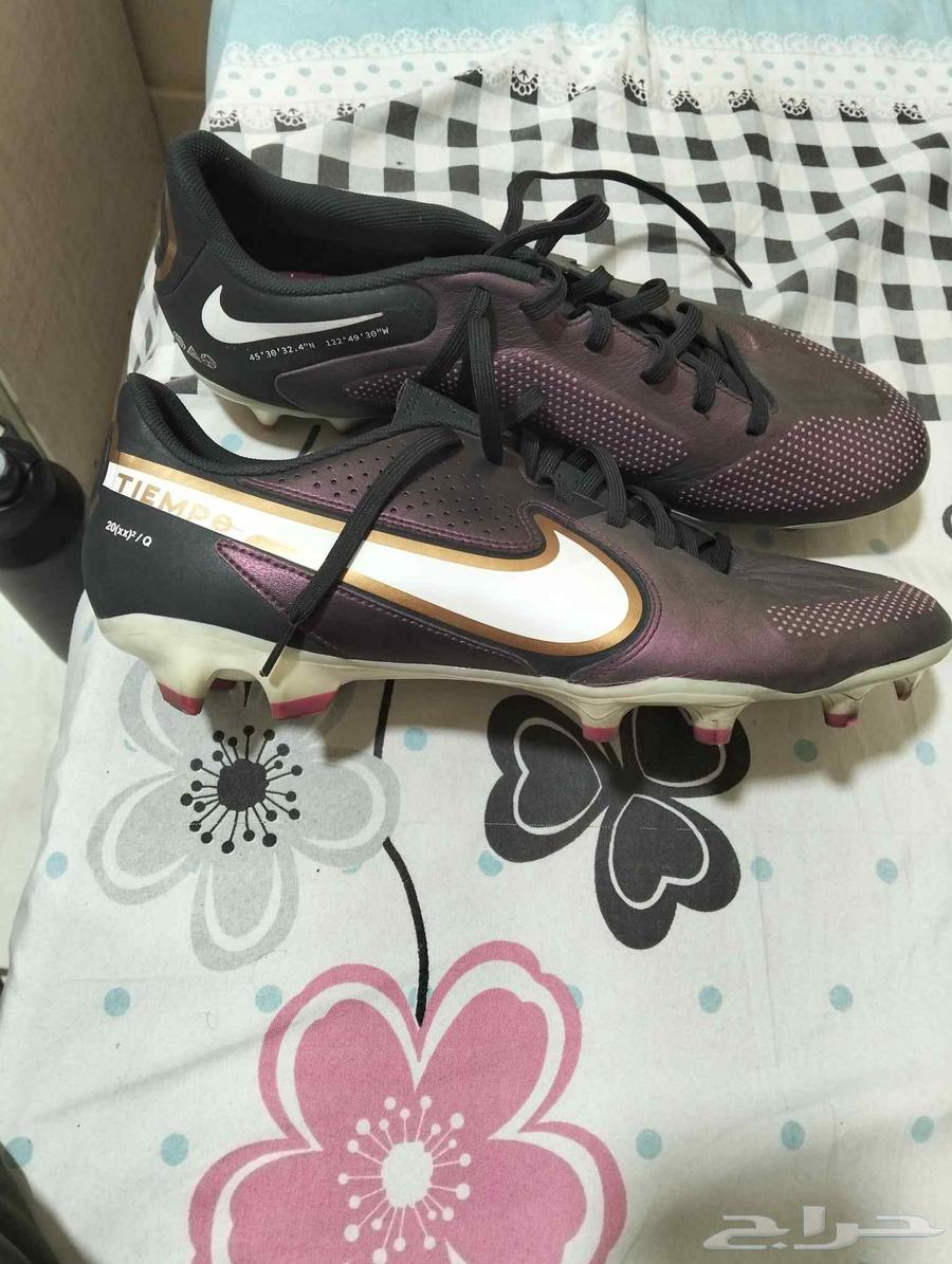 استارز نايكي تامبو خفيفه ريشه تمرين واحد فقط مقاس4464535624621442111