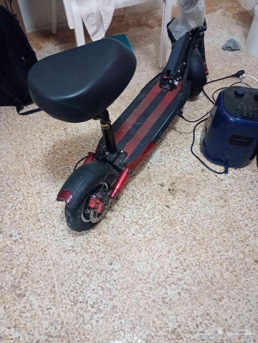 اسكوتر مخزن للبيع64536864565635113