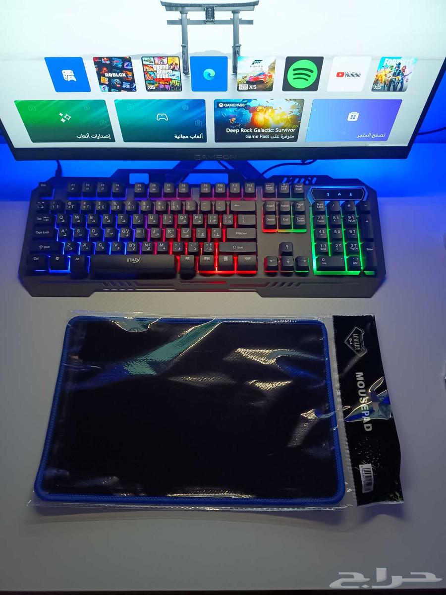 Professional mouse and keyboard with a new mouse pad gift included64537770513539110