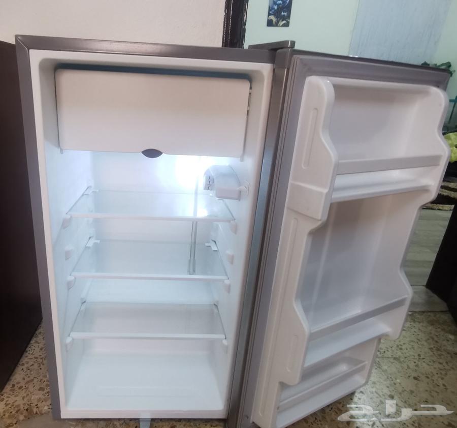 للبيع ثلاجة غرفة نوم64538909285890111
