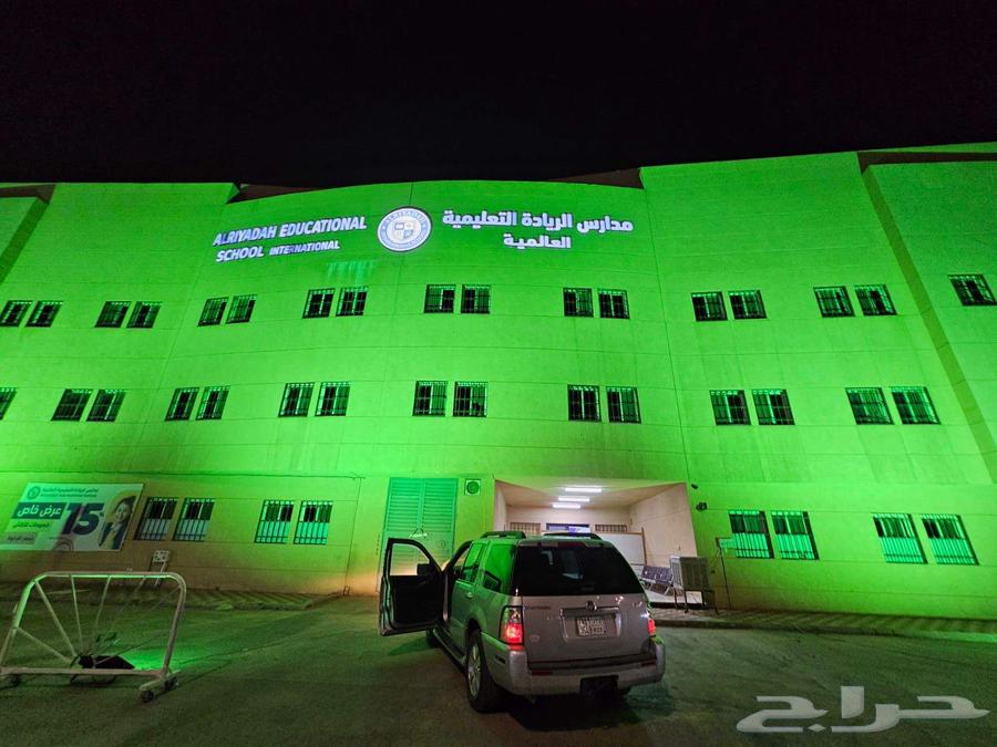 تأجيير كشافات بمناسبة اليوم الوطني64535737079937112