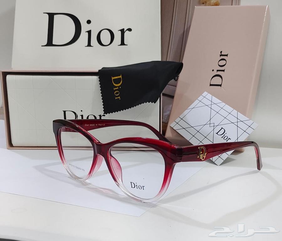 نظارات طبيه درجه اولى مع ملحقاته كامل السعر 10064536182198147114