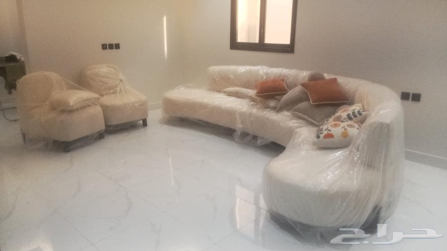 Councils and sofas64536320996226112