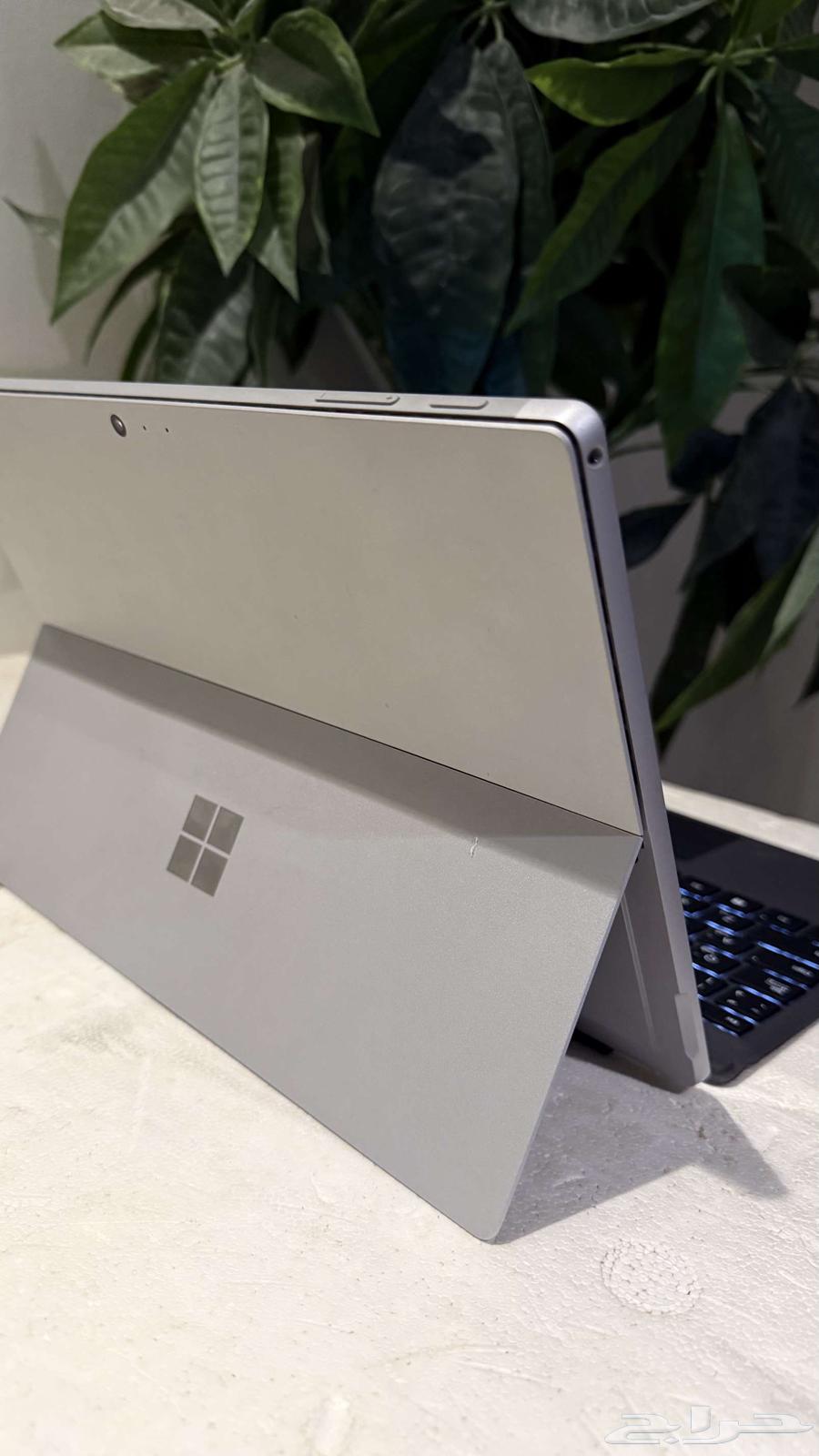 Microsoft Surface Pro Device64540822853761112