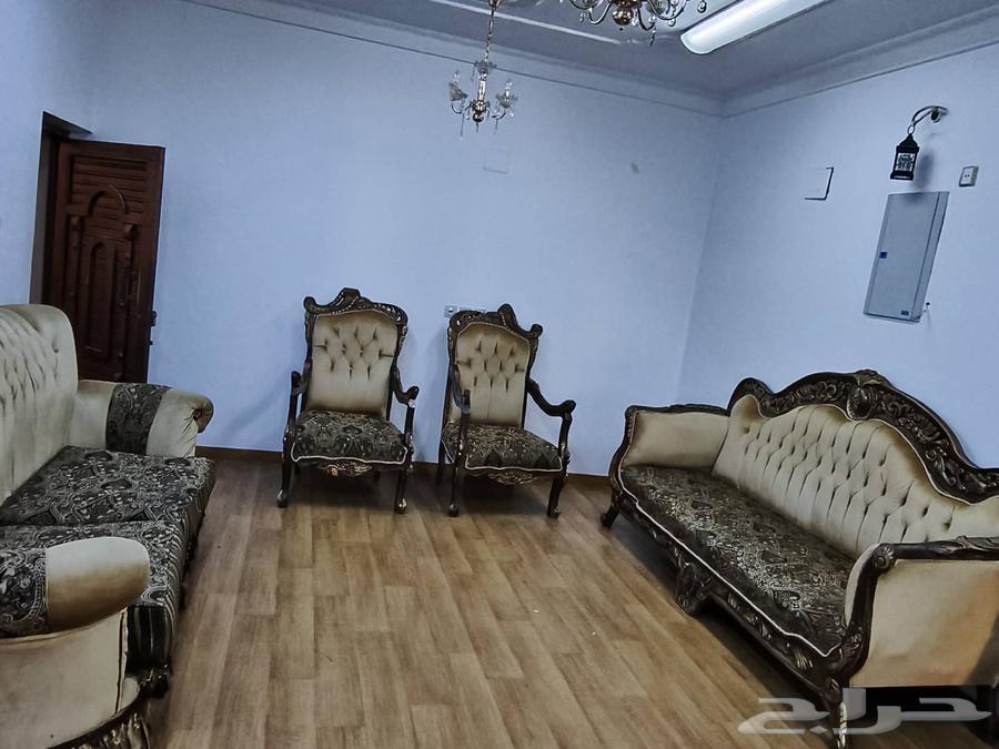 جلوس بحالة ممتازة للبيع خميس حي الراقي .. سراير64539202312449111