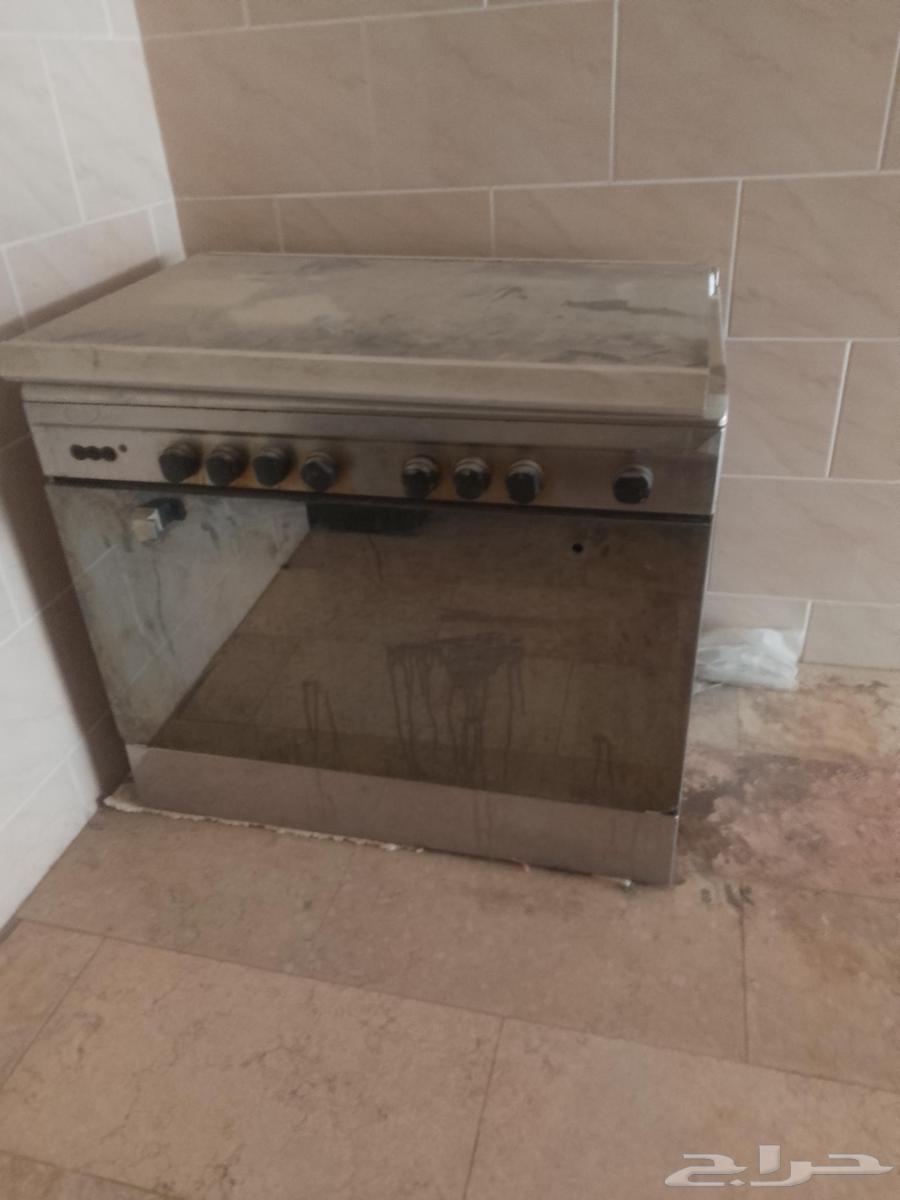 فرن ناقثه كم عين واغلب قطعه ممتازه64539287856771111