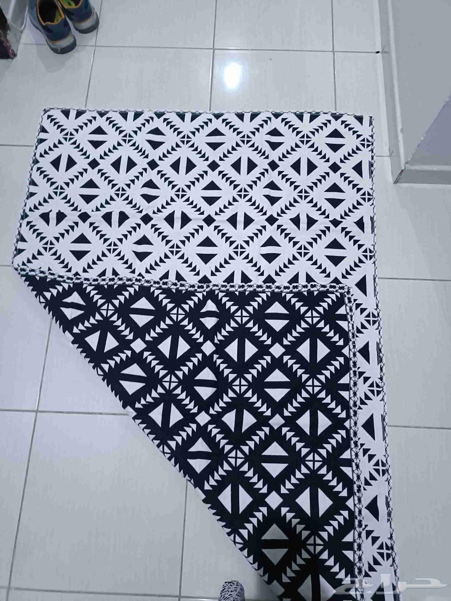 سجادات وفرشات جديده للأرض وللكنب مقاس120 180 خامة نظيفه جداا64537156259970111