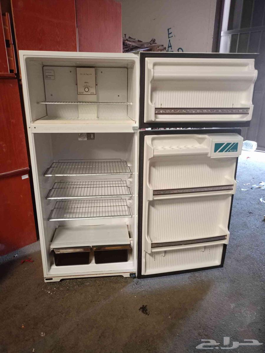 Cleventor refrigerator and small desert cooler64538007640706112