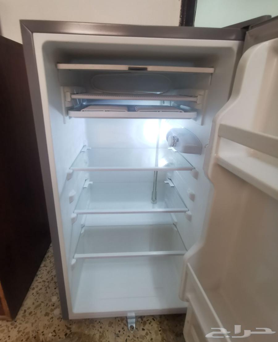 للبيع ثلاجة غرفة نوم64538909285890110