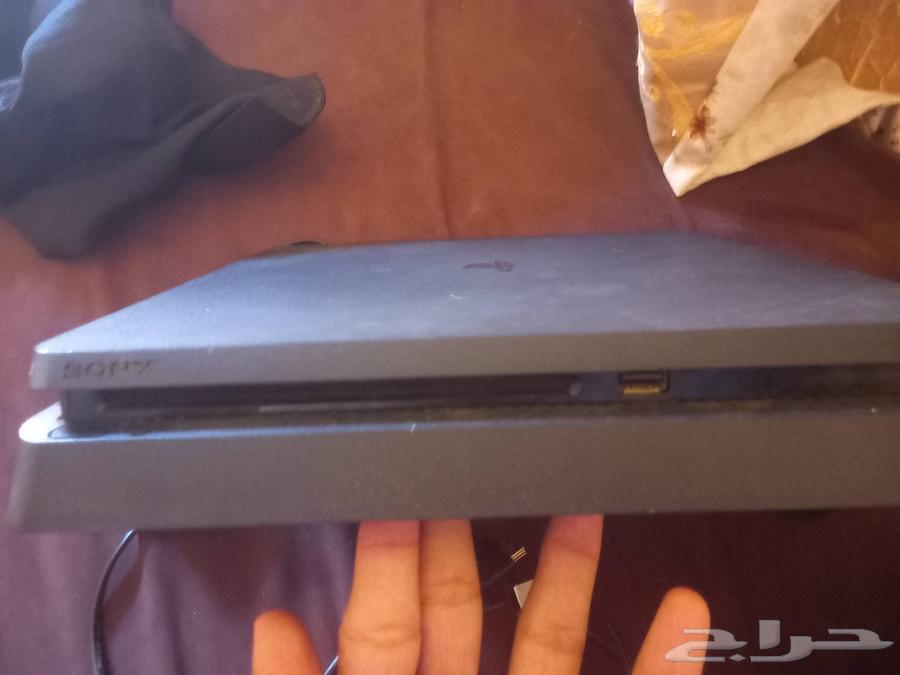 بليستيشن فور 4للبيع مضمون لا يشكو من إي ضرر الصامل يجي64542927008258112