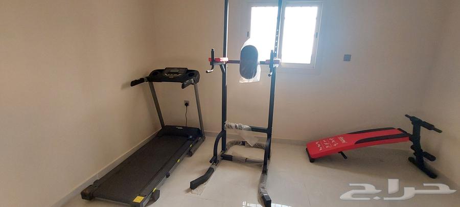 أجهزة رياضة ..سير كهربائي و معدات رياضيه أخرى شبه جديدة64540181340930111