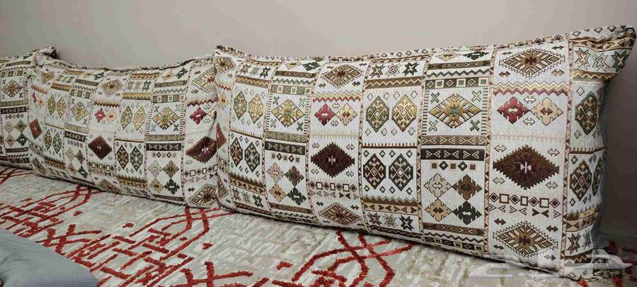 مساند مجلس رجالي جميلة جدا64537658793091110