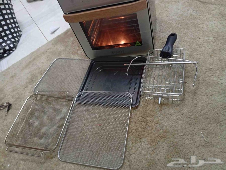 فرن كهربائي جديد حالته سليمه ما استخدم64538850422529112