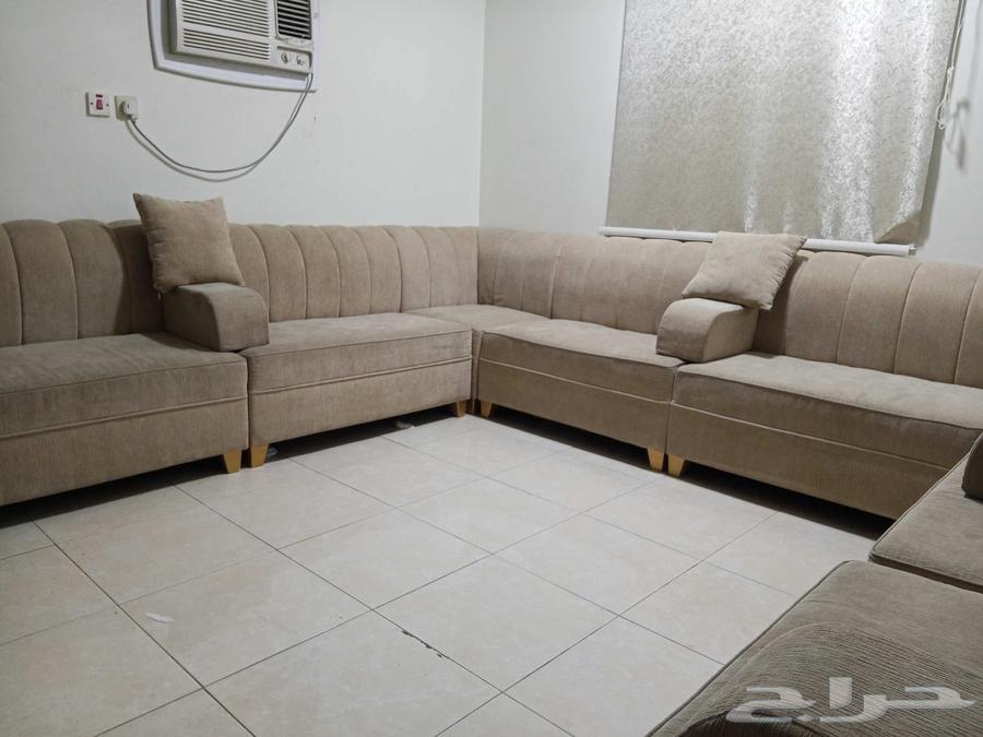 كنب 10قطع مع طاوله 700ريال دور 364540978643203111