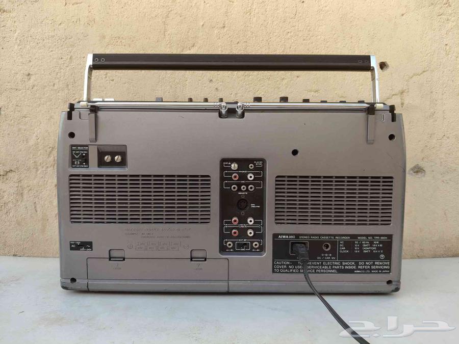 مسجل كاسيت وراديو ماركة AIWA أيوا اليابانية قديم ونادر64536418102274112