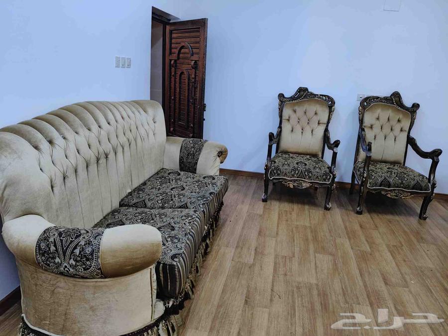 جلوس بحالة ممتازة للبيع خميس حي الراقي .. سراير64539202312449112