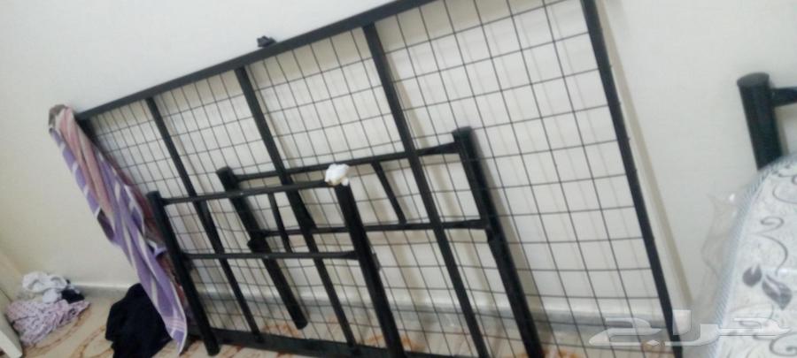 Bed number 2, clean and new, used for two months, reason for sale is my children's travel64542104706178110