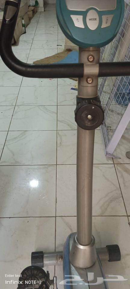 عجلة رياضية تعمل بحالة جيدة64539753944705111