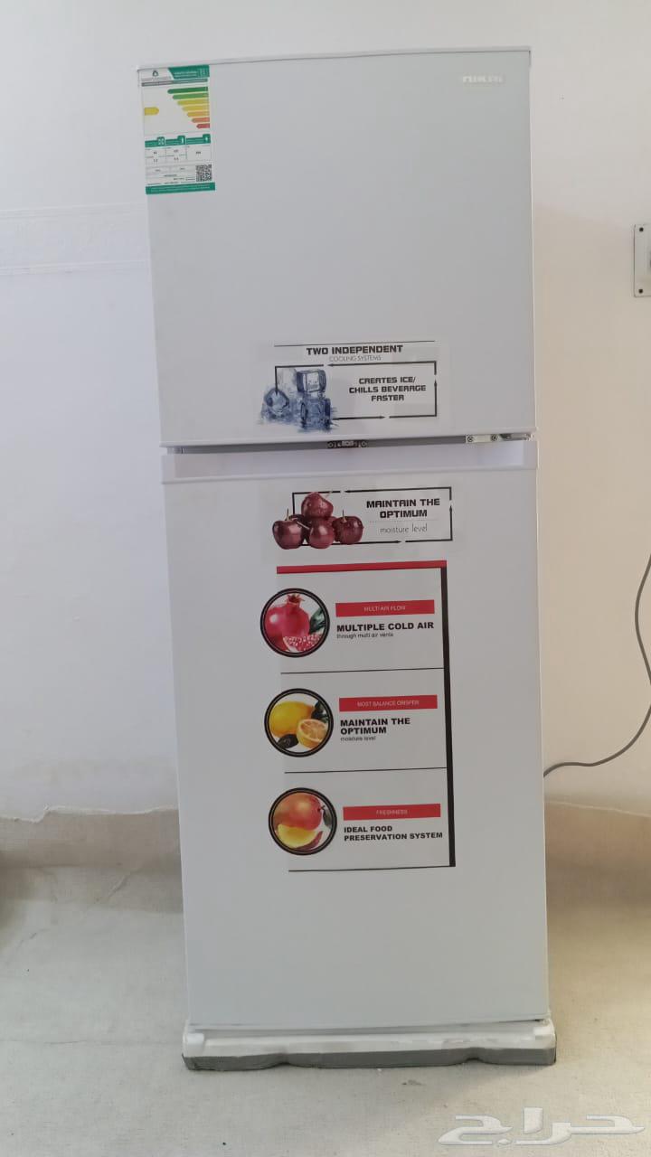 fridge and freezer it s new just 20 days used64541364498434111