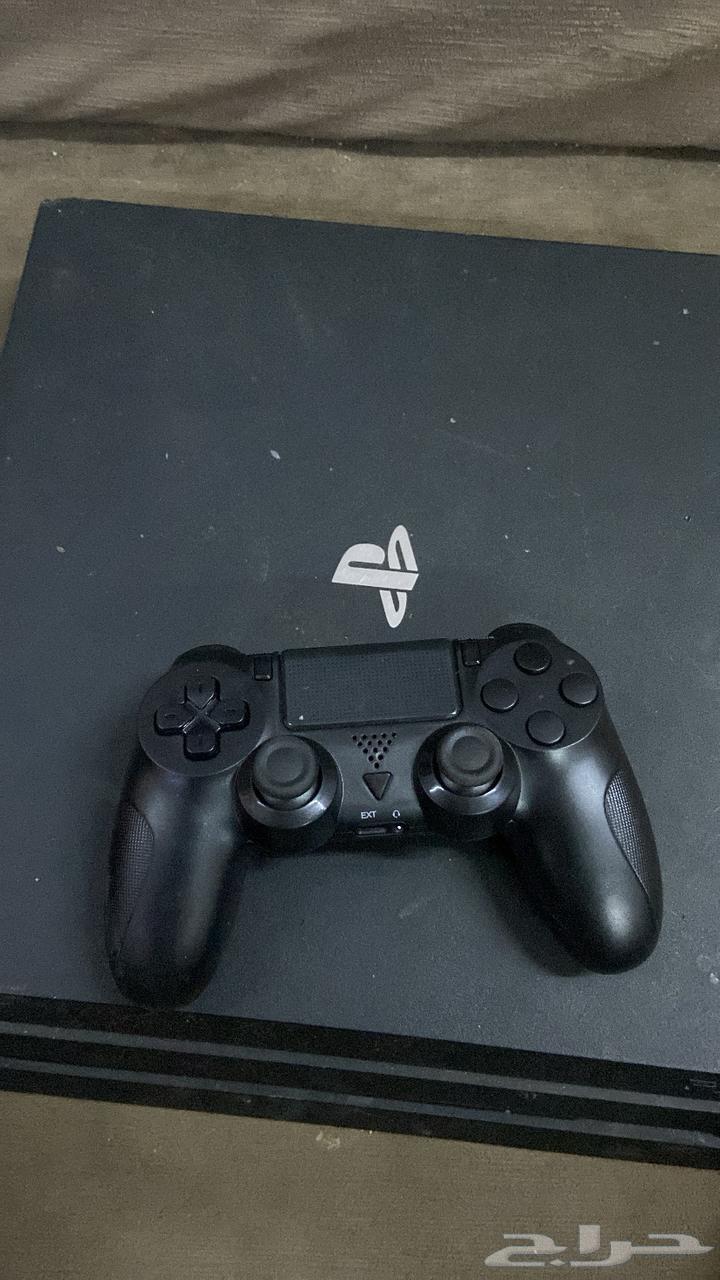 بلاستيشن فور للبيع سومه 370وا قريب حدي به 38564539030543875110