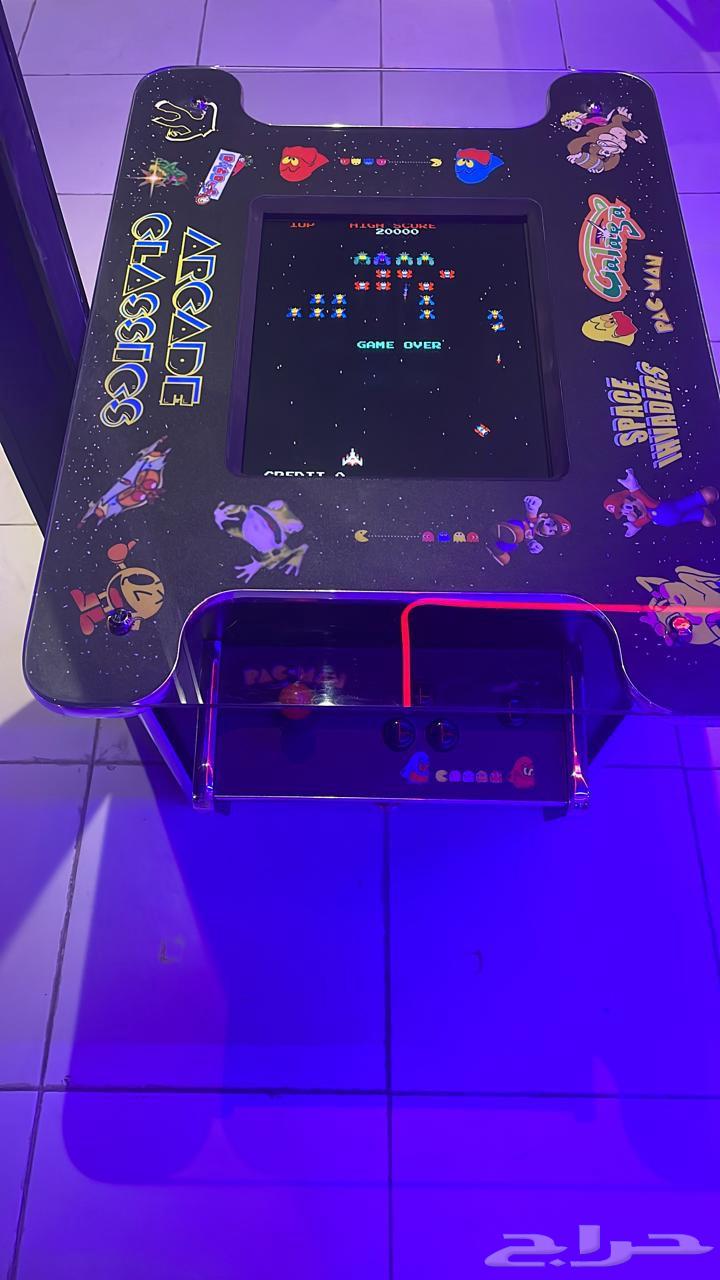 For sale, a collection of electric games, some of which operate by coin64540552600450111