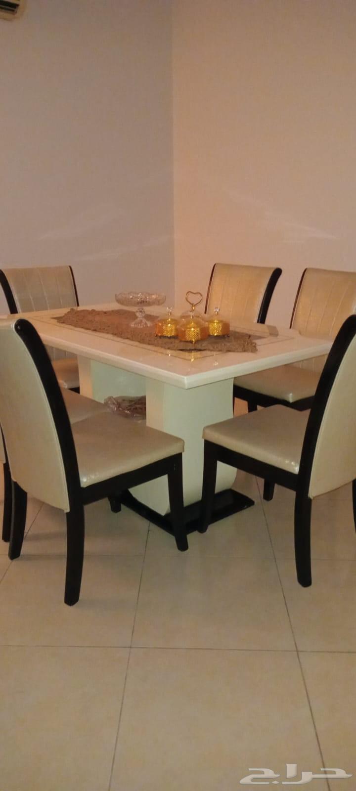 Chinese imported marble dining room set with 6 chairs, lightly used, selling due to lack of space64539116402435110